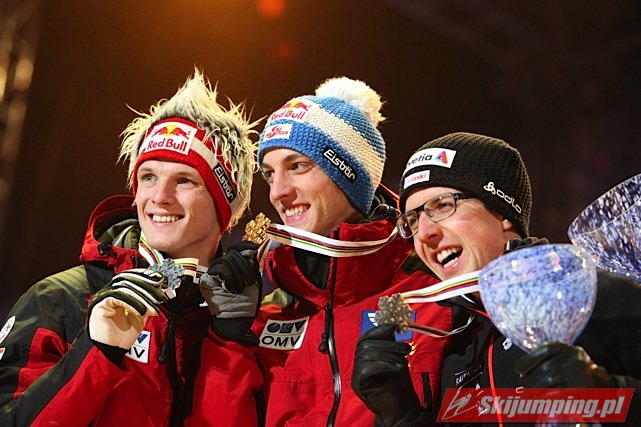 092 Thomas Morgenstern, Gregor Schlierenzauer, Simon Ammann